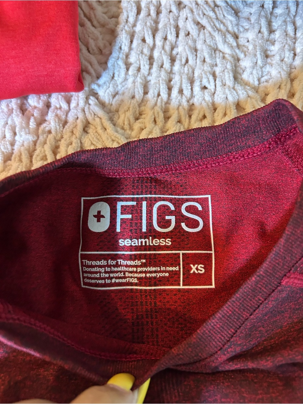 Figs Salta Seamless Tops Bundle - Magenta / Heather Gray / Maroon - Picture 3 of 6